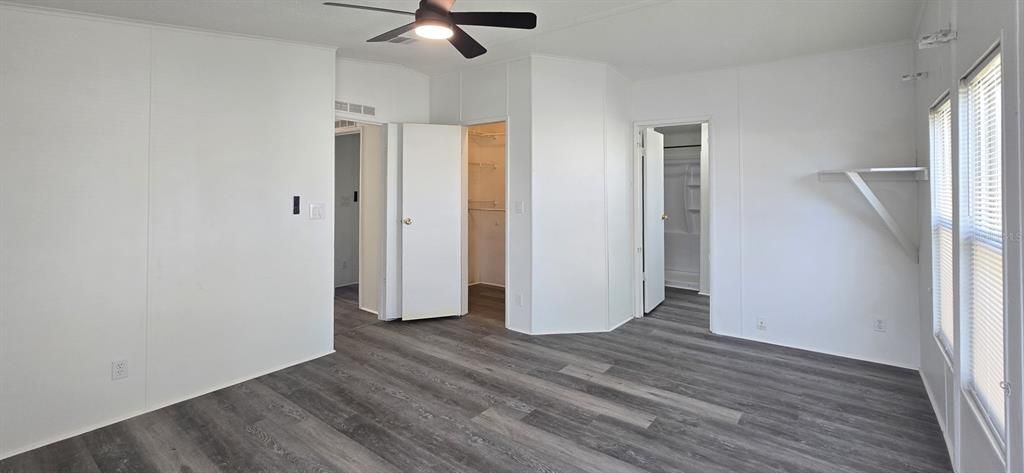 For Sale: $164,000 (2 beds, 2 baths, 1173 Square Feet)