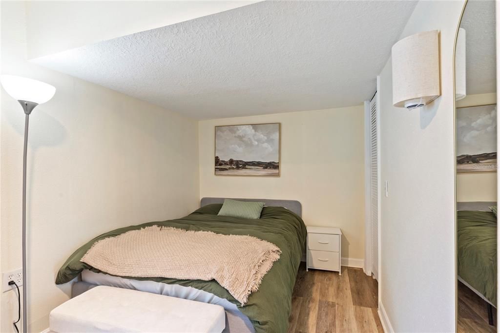 На продажу: $649,000 (5 спален, 3 ванн, 2422 Квадратных фут)