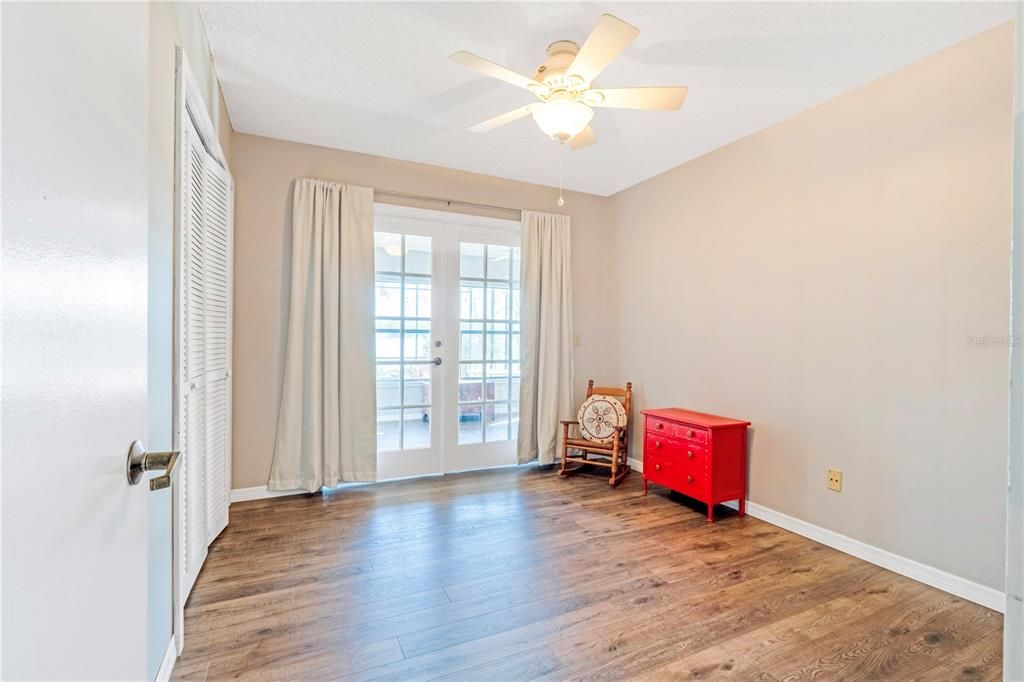 待售: $699,000 (2 贝兹, 2 浴室, 1973 平方英尺)