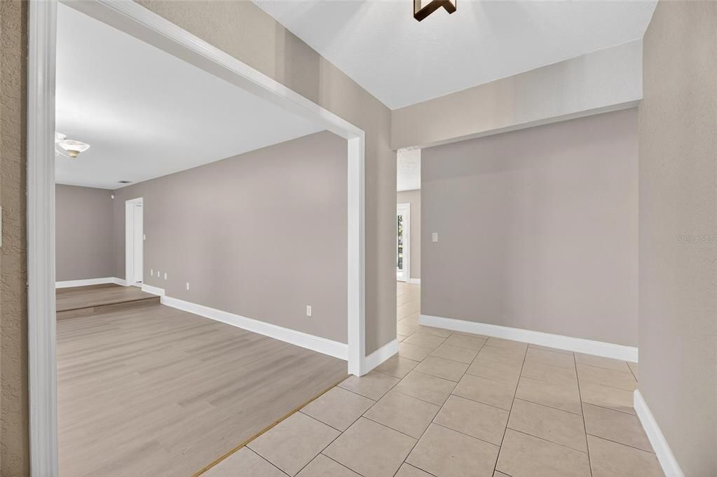 待售: $475,000 (4 贝兹, 3 浴室, 2078 平方英尺)