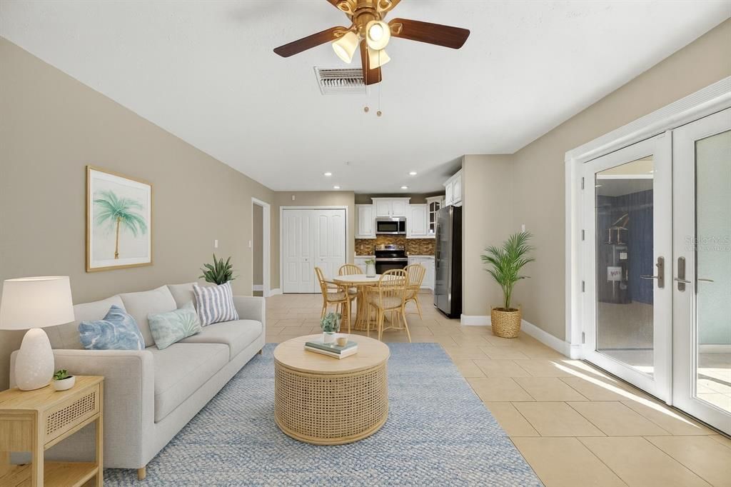 待售: $475,000 (4 贝兹, 3 浴室, 2078 平方英尺)