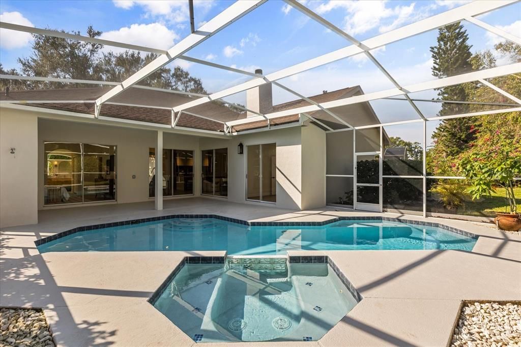 Activo con contrato: $757,000 (4 camas, 2 baños, 2258 Pies cuadrados)