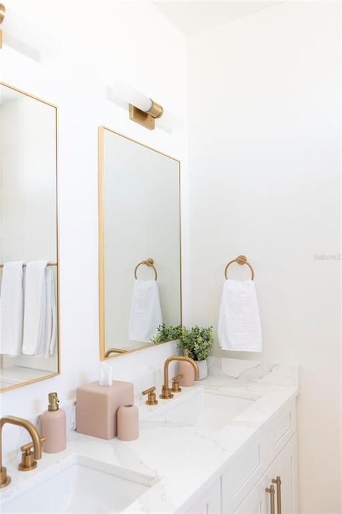 For Sale: $1,900,000 (3 beds, 3 baths, 3098 Square Feet)