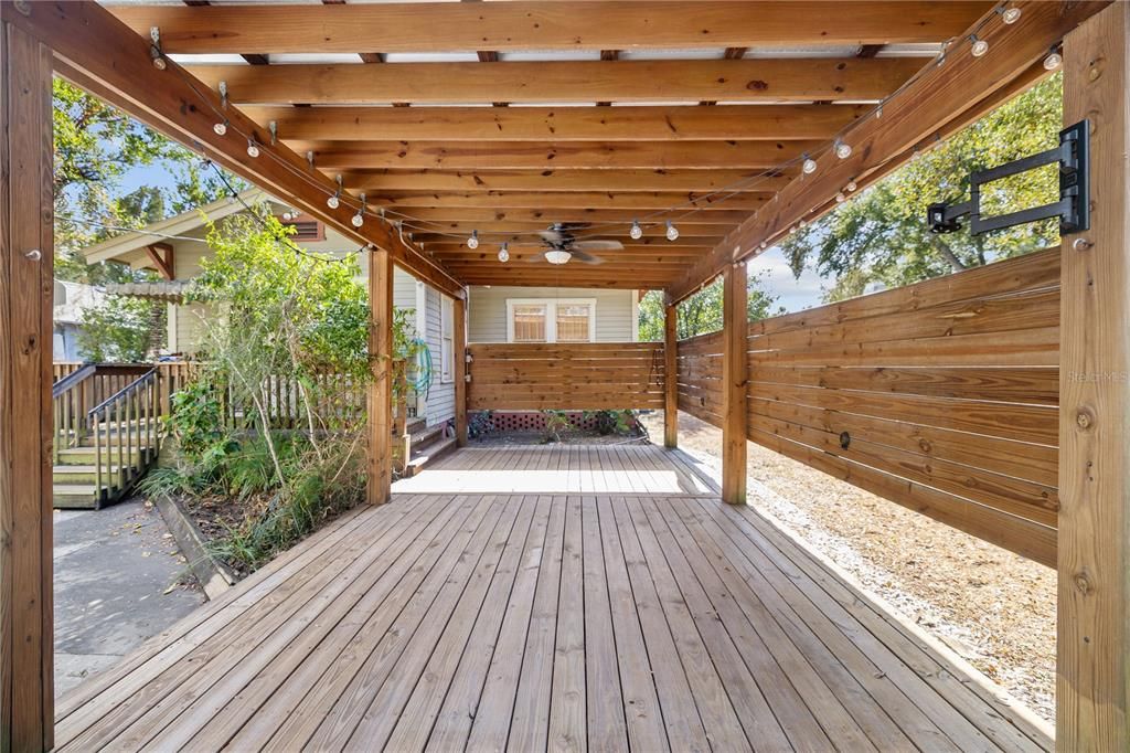 En Renta: $2,500 (2 camas, 1 baños, 1410 Pies cuadrados)