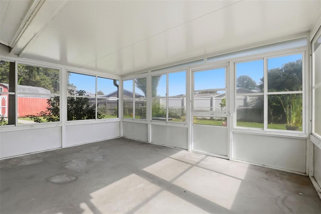 For Sale: $340,000 (3 beds, 2 baths, 1534 Square Feet)