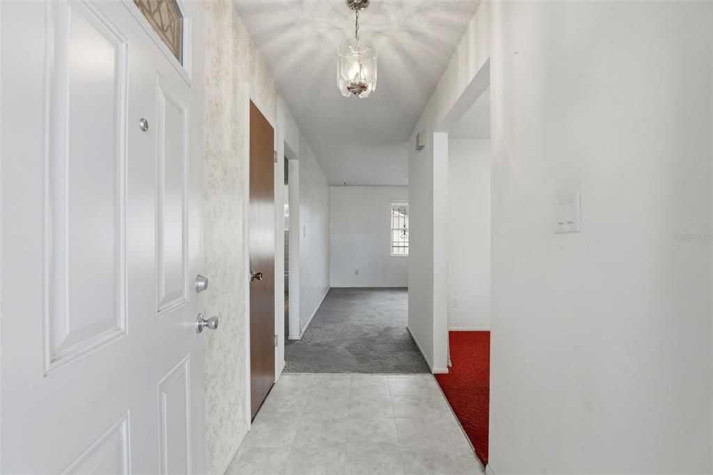 For Sale: $340,000 (3 beds, 2 baths, 1534 Square Feet)