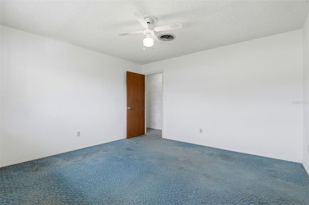 For Sale: $340,000 (3 beds, 2 baths, 1534 Square Feet)