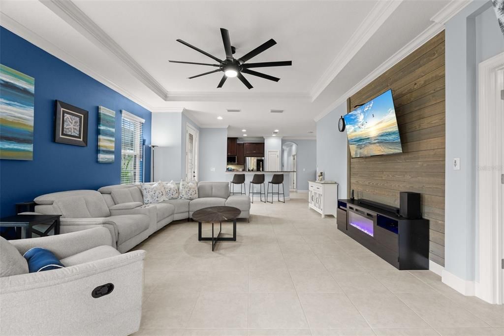 En Venta: $480,000 (3 camas, 2 baños, 1920 Pies cuadrados)