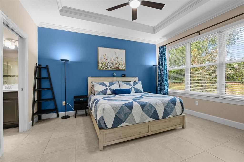 En Venta: $480,000 (3 camas, 2 baños, 1920 Pies cuadrados)