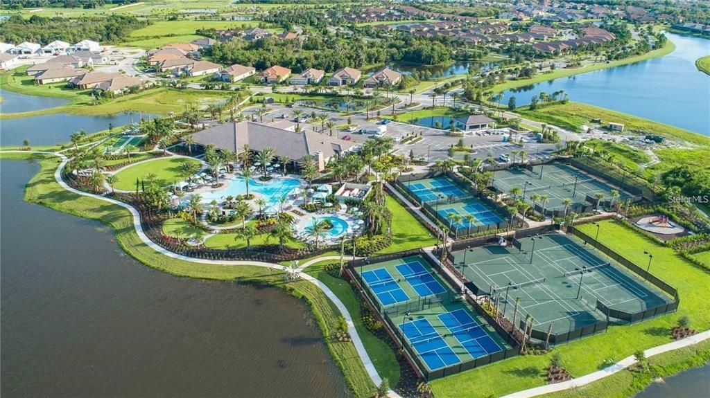 En Venta: $480,000 (3 camas, 2 baños, 1920 Pies cuadrados)