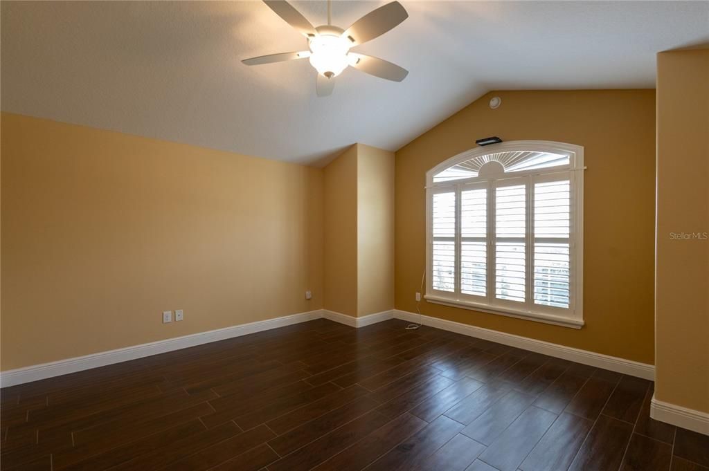 For Sale: $935,000 (4 beds, 2 baths, 2928 Square Feet)