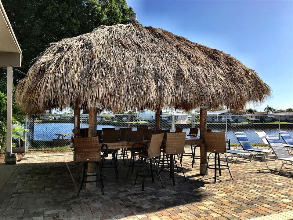 For Sale: $450,000 (2 beds, 2 baths, 1391 Square Feet)