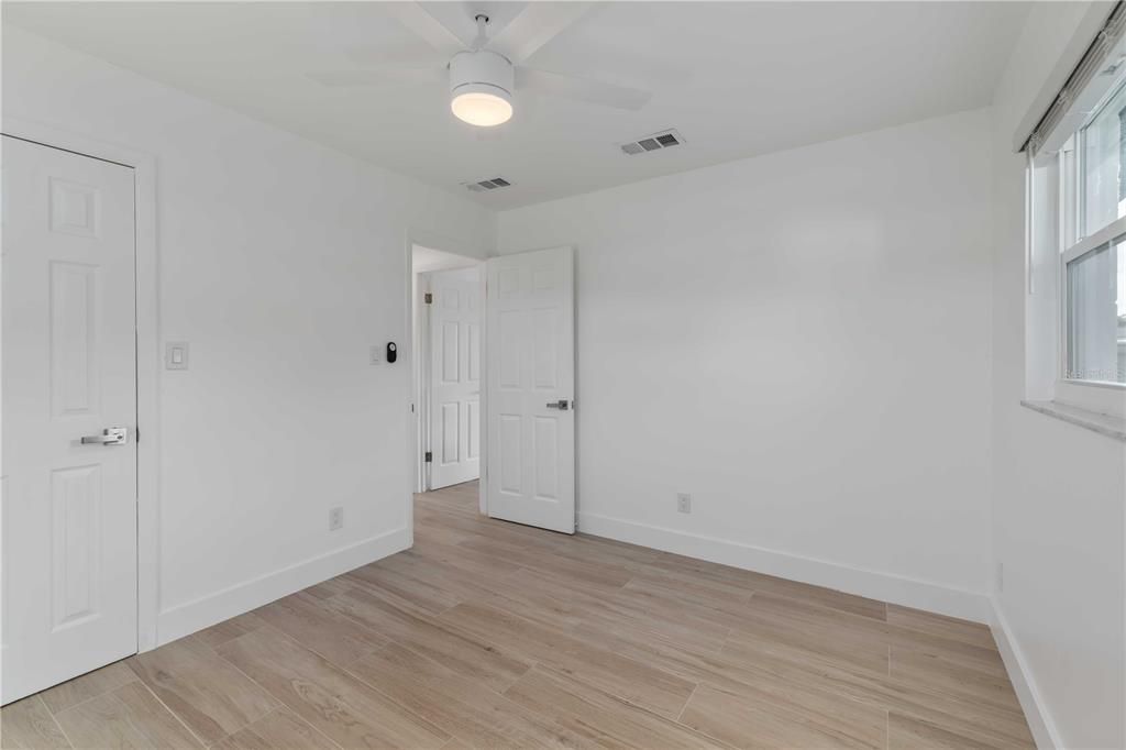 For Sale: $324,900 (3 beds, 2 baths, 1455 Square Feet)