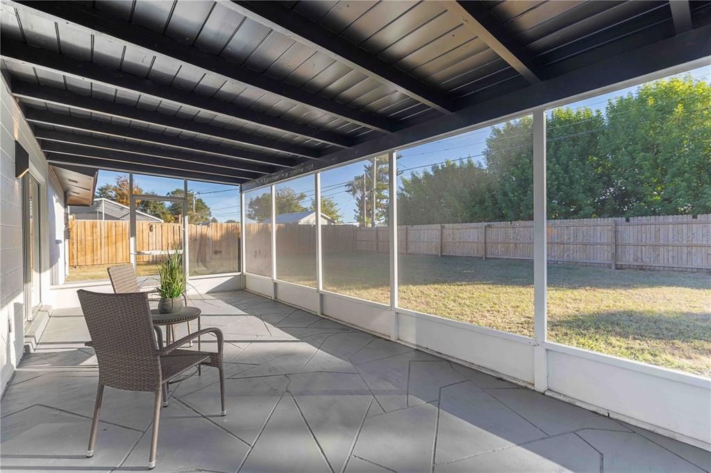 For Sale: $324,900 (3 beds, 2 baths, 1455 Square Feet)