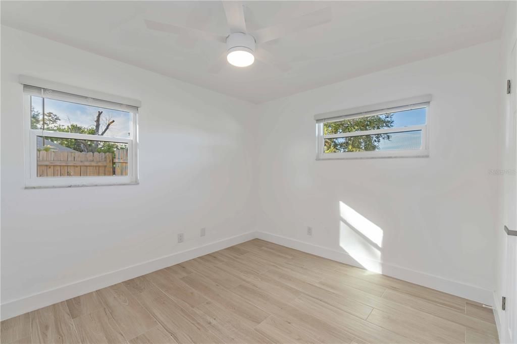 For Sale: $324,900 (3 beds, 2 baths, 1455 Square Feet)