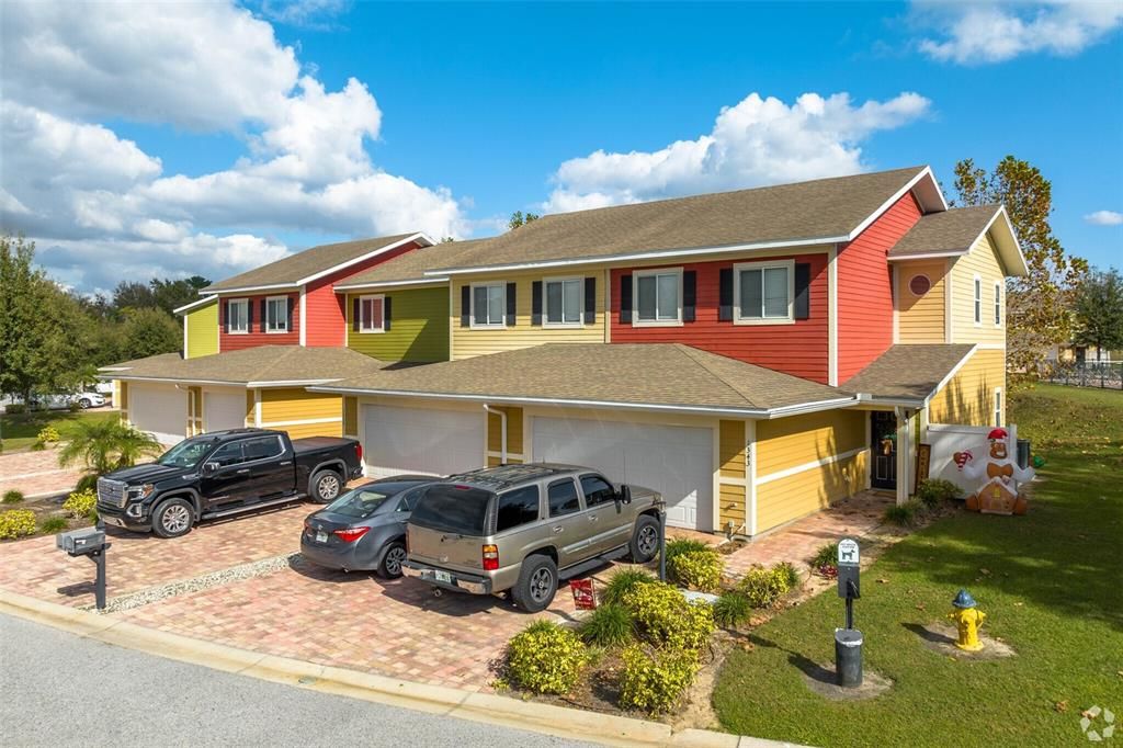 For Rent: $1,740 (3 beds, 2 baths, 3654 Square Feet)