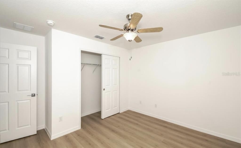 For Rent: $2,150 (3 beds, 2 baths, 1597 Square Feet)