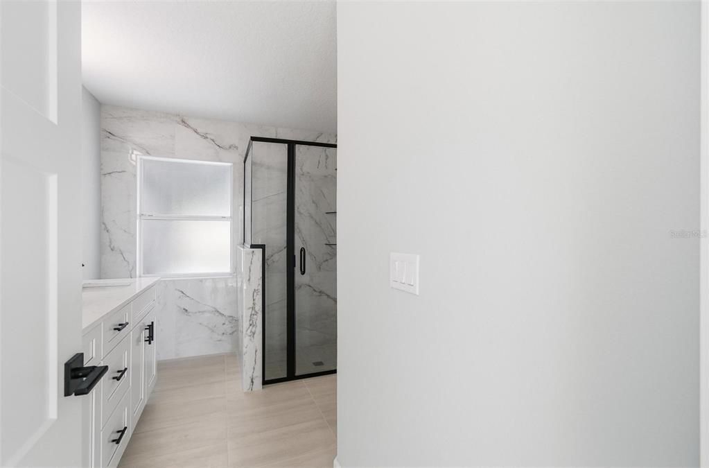 На продажу: $384,000 (3 спален, 2 ванн, 1621 Квадратных фут)