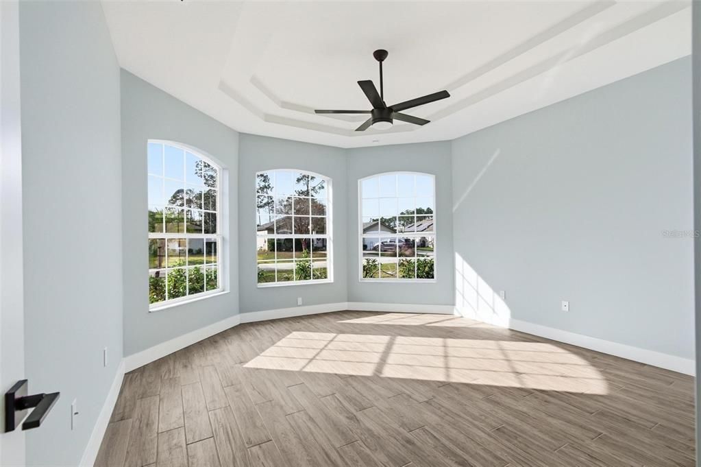 На продажу: $384,000 (3 спален, 2 ванн, 1621 Квадратных фут)