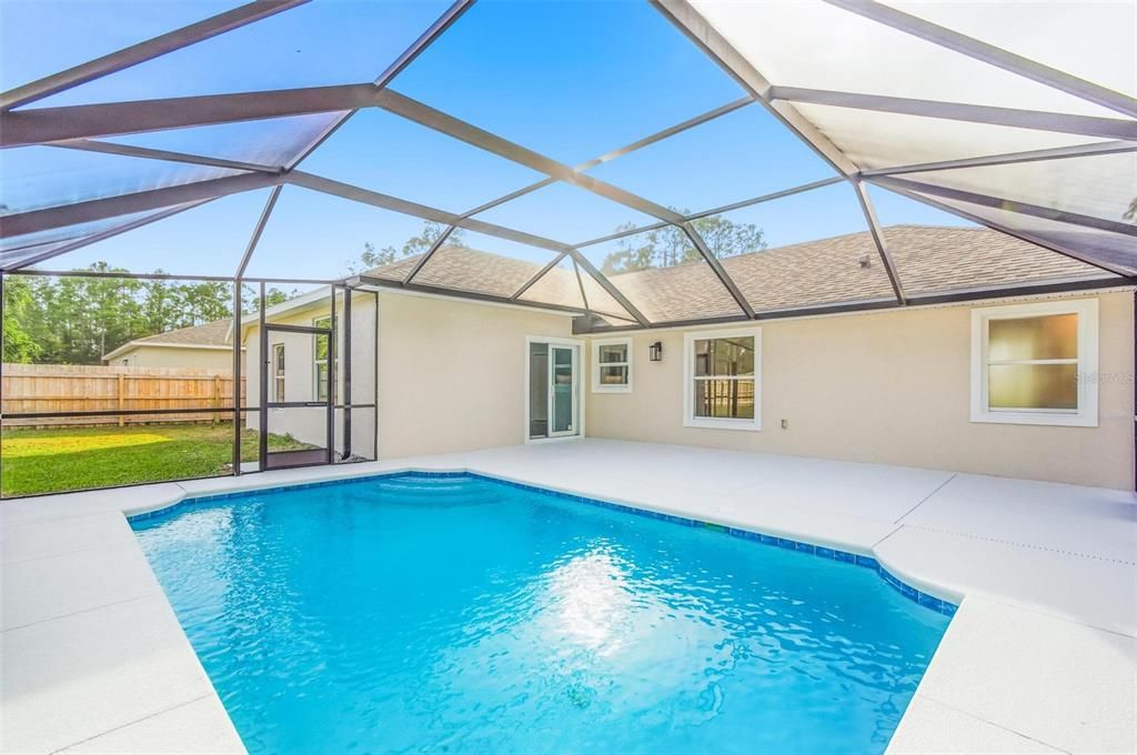 На продажу: $384,000 (3 спален, 2 ванн, 1621 Квадратных фут)