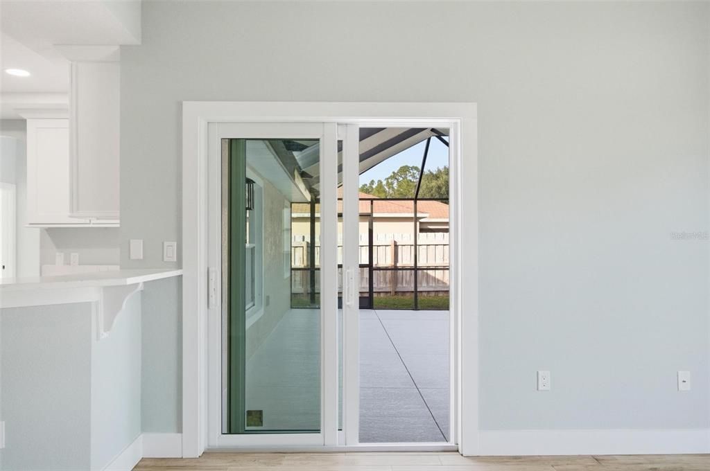 На продажу: $384,000 (3 спален, 2 ванн, 1621 Квадратных фут)