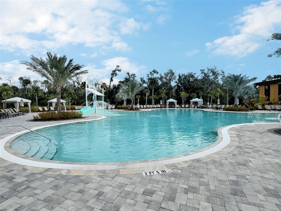 В аренду: $3,000 (3 спален, 2 ванн, 1790 Квадратных фут)