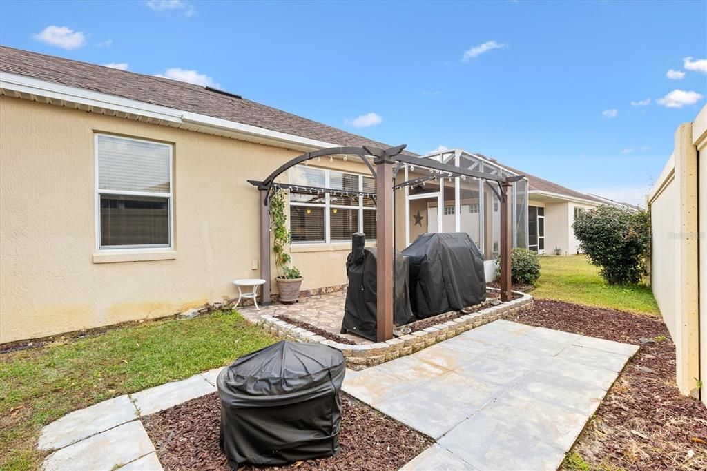 For Sale: $399,900 (3 beds, 2 baths, 1835 Square Feet)