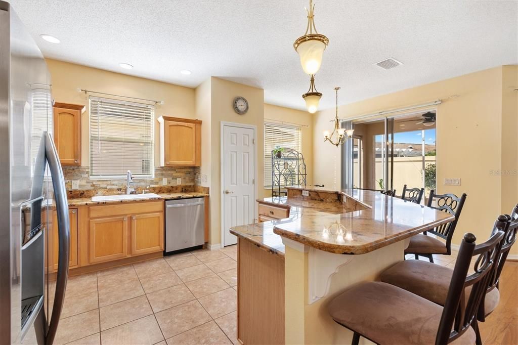 For Sale: $399,900 (3 beds, 2 baths, 1835 Square Feet)