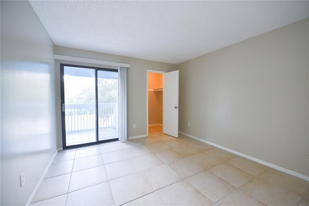 For Rent: $1,500 (2 beds, 2 baths, 898 Square Feet)
