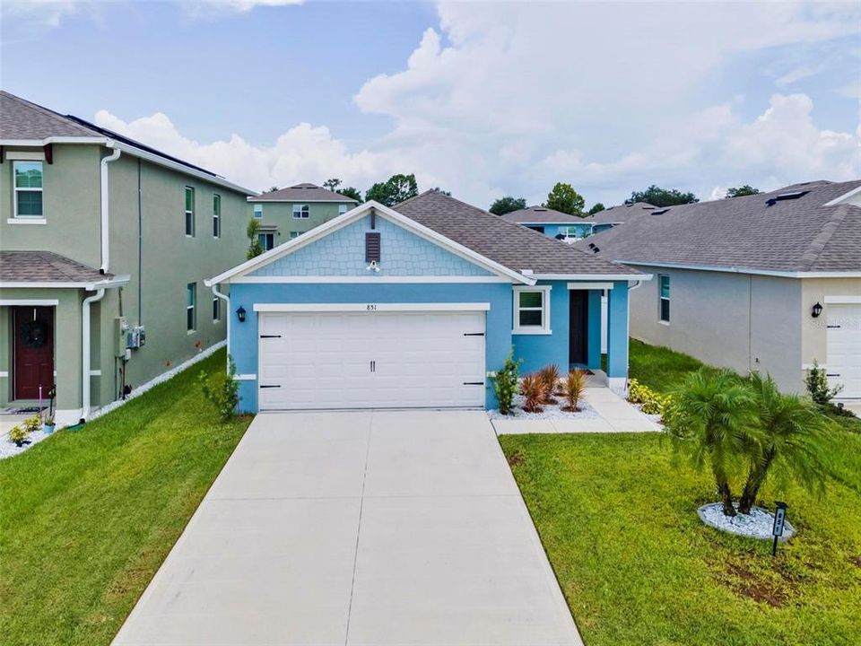 For Sale: $315,000 (3 beds, 2 baths, 1504 Square Feet)