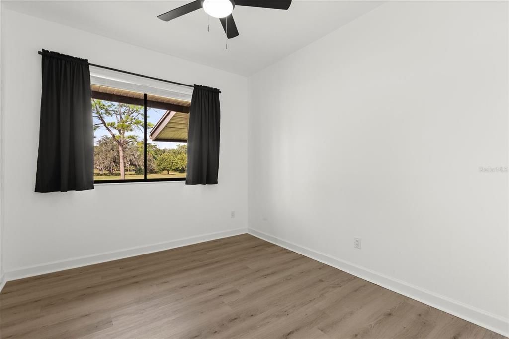 For Sale: $449,000 (3 beds, 2 baths, 1616 Square Feet)