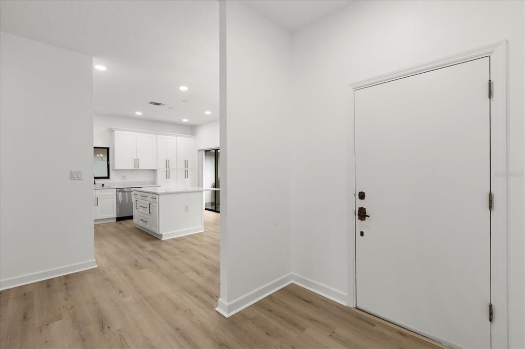 For Sale: $449,000 (3 beds, 2 baths, 1616 Square Feet)