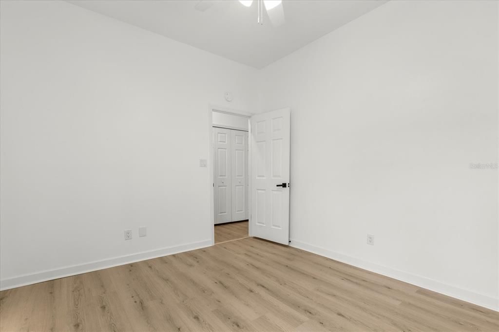 For Sale: $449,000 (3 beds, 2 baths, 1616 Square Feet)