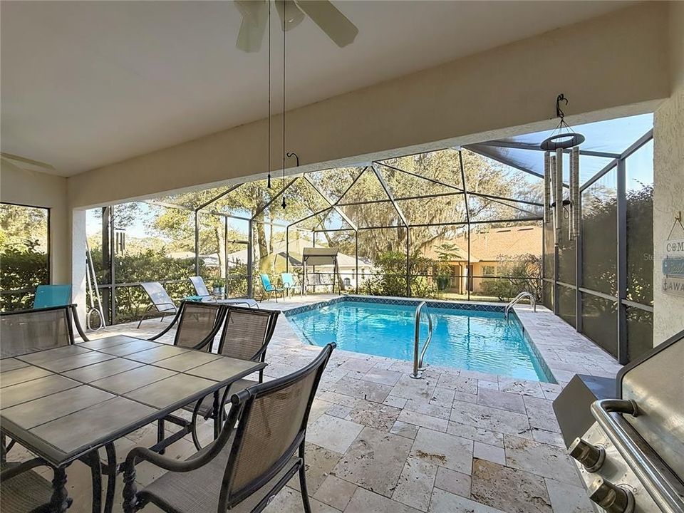 待售: $375,000 (3 贝兹, 2 浴室, 2047 平方英尺)