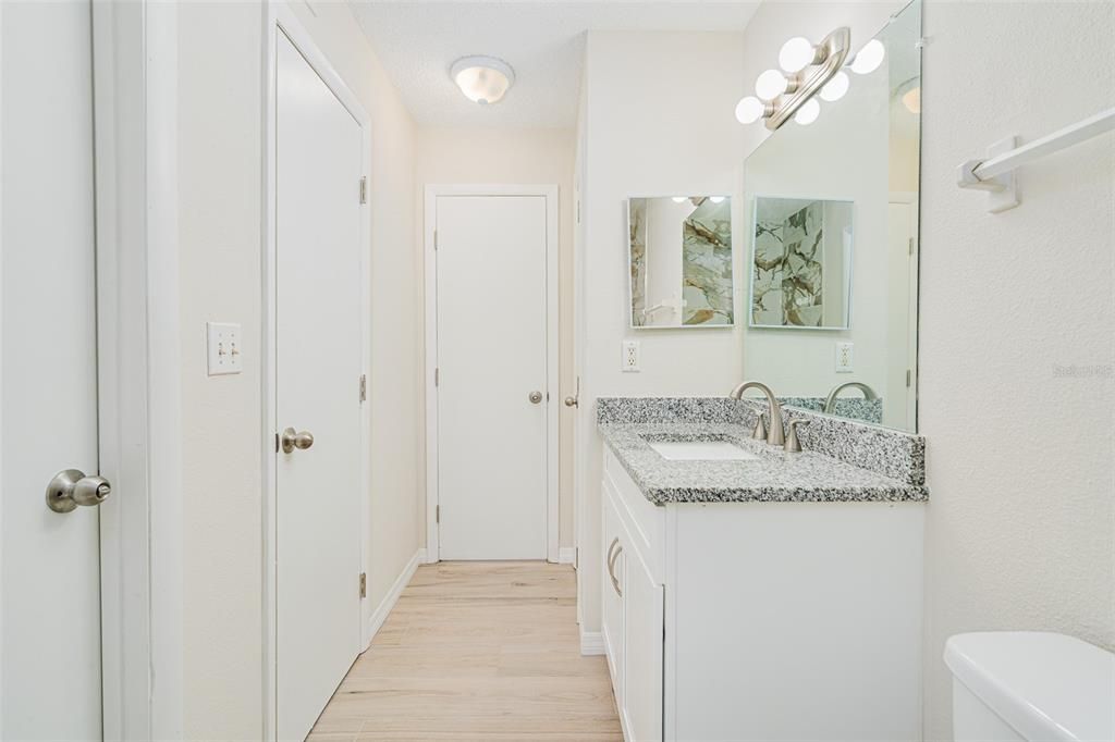 На продажу: $1,800,000 (10 спален, 0 ванн, 15750 Квадратных фут)