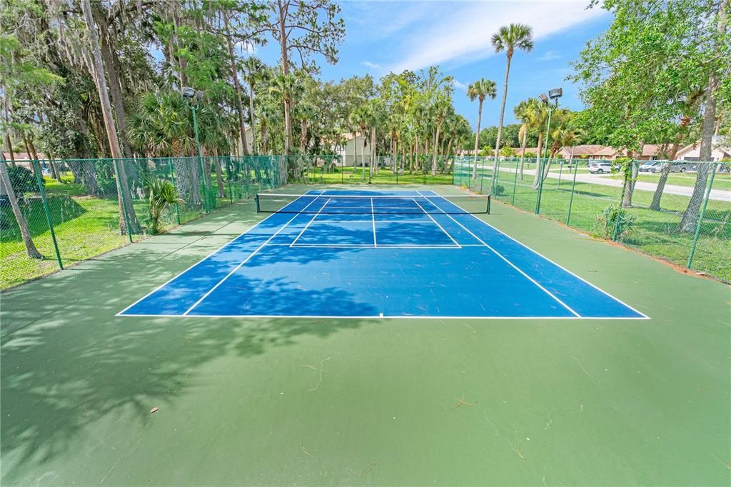 На продажу: $1,800,000 (10 спален, 0 ванн, 15750 Квадратных фут)