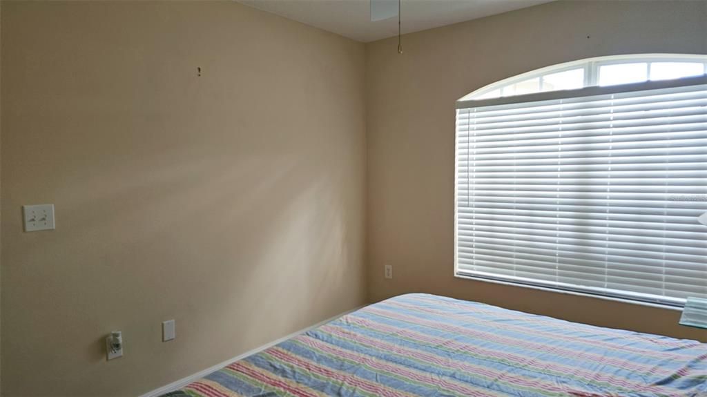 На продажу: $350,000 (3 спален, 2 ванн, 1557 Квадратных фут)