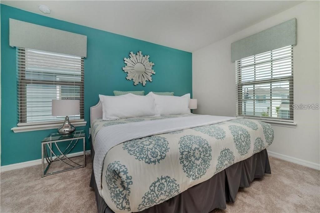 For Sale: $599,000 (7 beds, 5 baths, 3314 Square Feet)