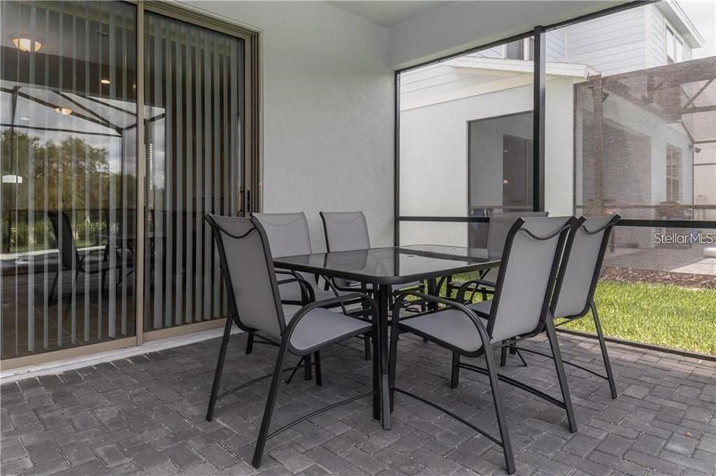 For Sale: $599,000 (7 beds, 5 baths, 3314 Square Feet)