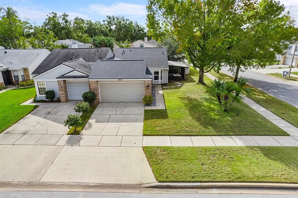 For Sale: $299,990 (2 beds, 2 baths, 1162 Square Feet)