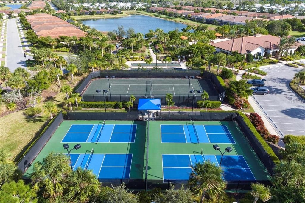 For Sale: $699,500 (2 beds, 2 baths, 2091 Square Feet)