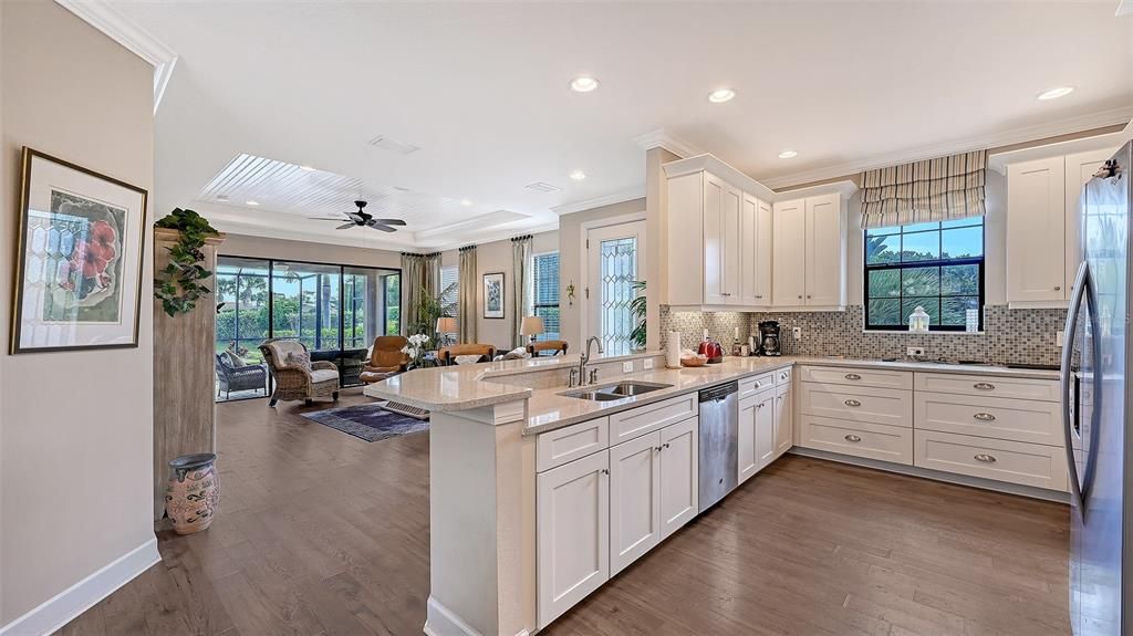 На продажу: $725,000 (2 спален, 2 ванн, 1664 Квадратных фут)