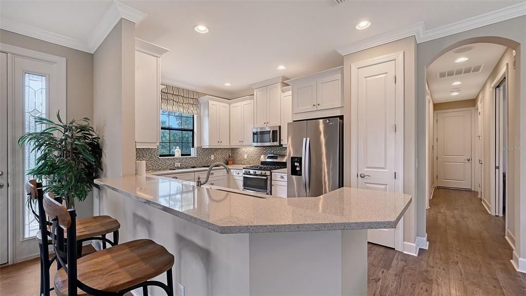 На продажу: $725,000 (2 спален, 2 ванн, 1664 Квадратных фут)