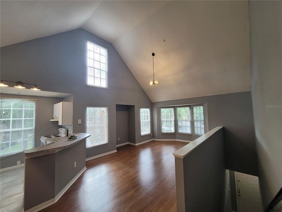 В аренду: $1,850 (2 спален, 2 ванн, 1062 Квадратных фут)