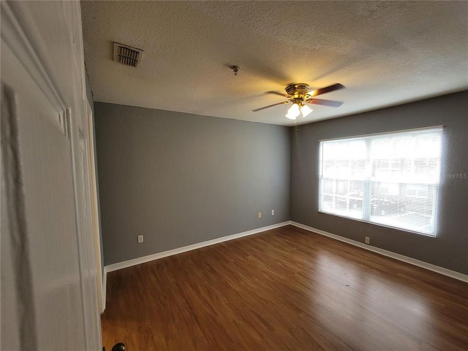 В аренду: $1,850 (2 спален, 2 ванн, 1062 Квадратных фут)