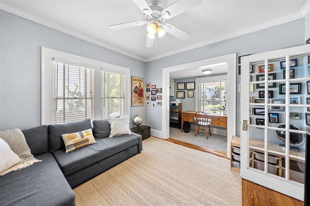 На продажу: $895,000 (3 спален, 2 ванн, 1500 Квадратных фут)