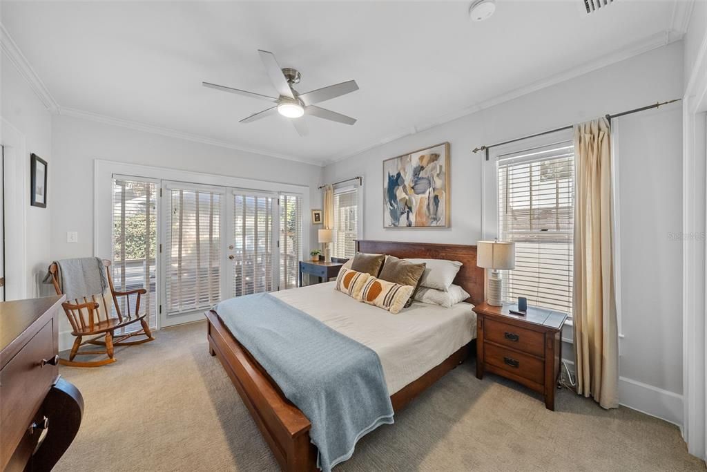 На продажу: $895,000 (3 спален, 2 ванн, 1500 Квадратных фут)