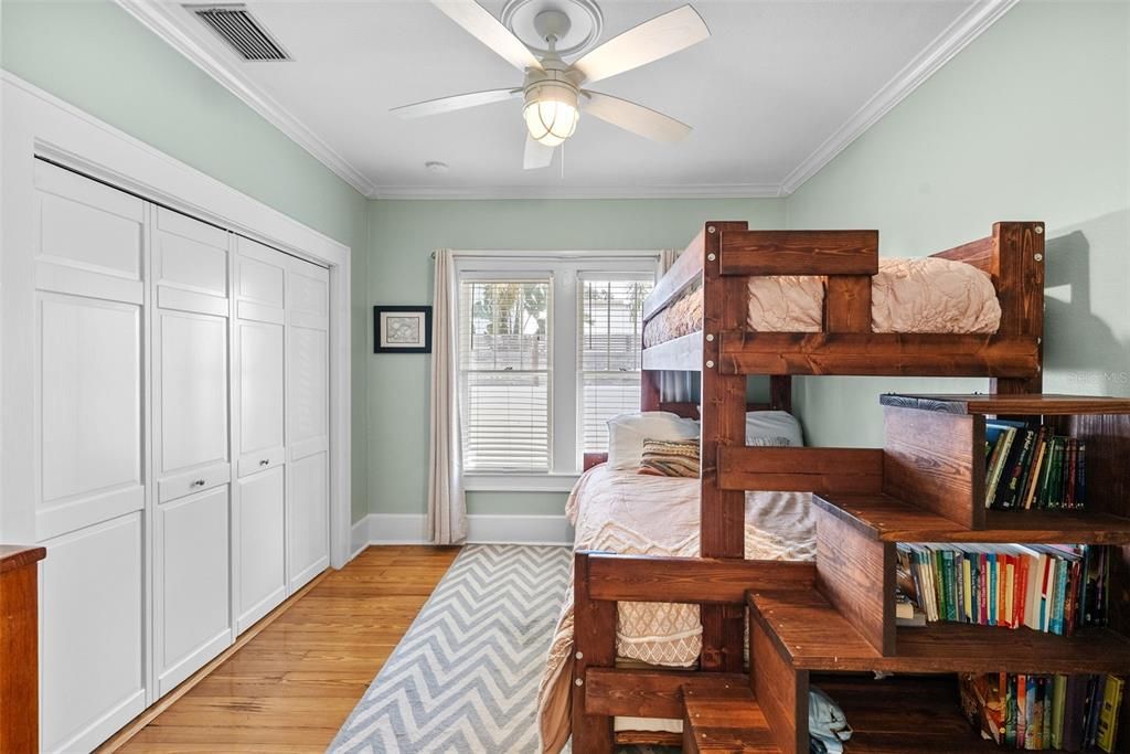 На продажу: $895,000 (3 спален, 2 ванн, 1500 Квадратных фут)