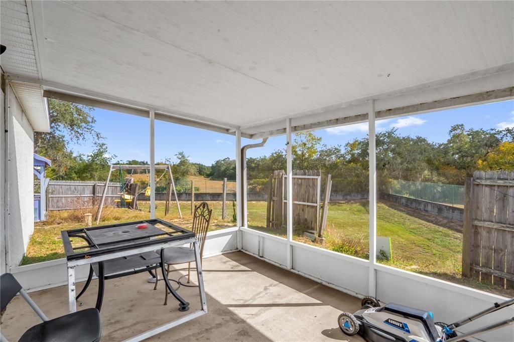 На продажу: $270,000 (3 спален, 2 ванн, 1194 Квадратных фут)