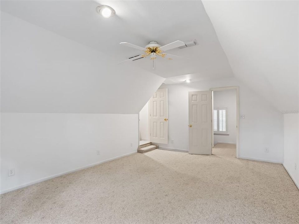 For Sale: $635,000 (3 beds, 2 baths, 2546 Square Feet)